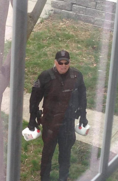 An Undercover Fbi Agent Attempts To Lure Ted Kaczynski Aka The