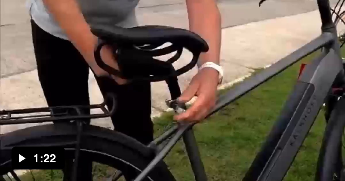 Is this the most comfortable bicycle seat ever - 9GAG