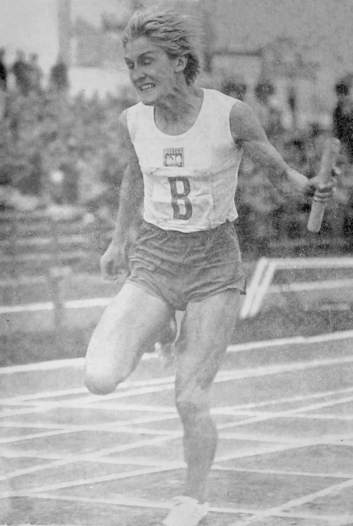 Polish Rinner Polish runner Ewa Kłobukowska was the first Olympian to have her ...