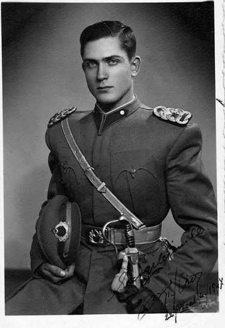 My Great Grandfather As An Officer Serving In Turkish Army 1947 9GAG