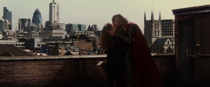 In Thor The Dark World (2013), The Woman That Thor Kisses At The End Isn't Natalie Portman, Instead It's Chris Hemsworth's Wife Elsa Pataky, Wearing A Wig. - 9Gag