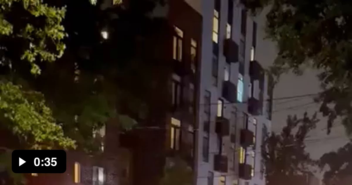 flooding-in-brooklyn-tonight-9gag