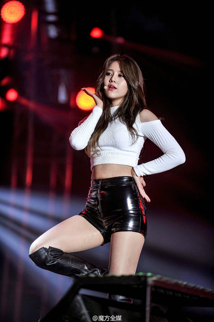 AOA - Sexy Hyejeong - K-Pop.
