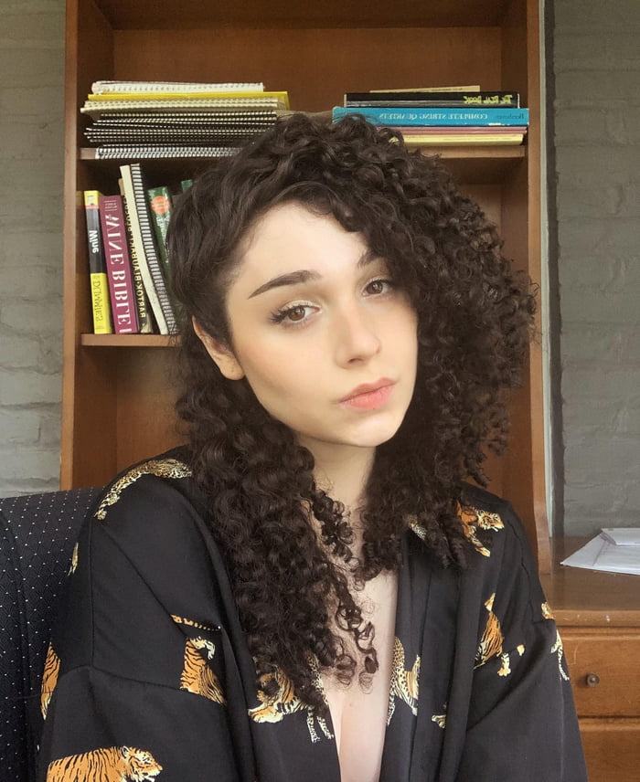 Self Portrait of a Trans Girl - 9GAG