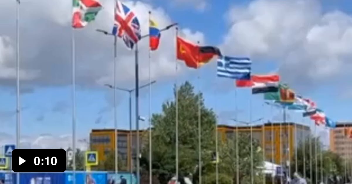 The flag of the DPR (Donetks People's Republic) spotted at the St ...