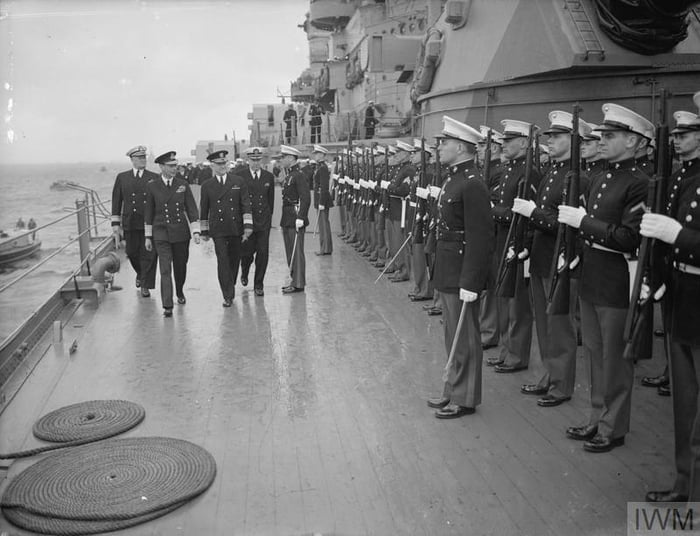 7 June 1942 King George VI Inspects An Honor Guard Of US Marines