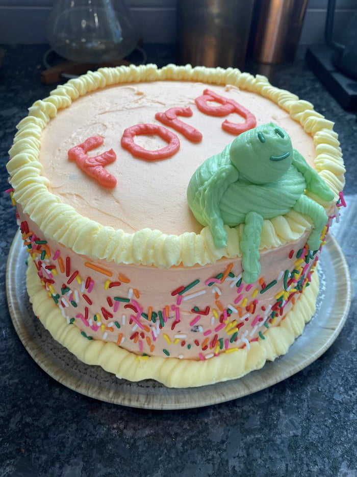 Birthday Forg Cake - 9GAG