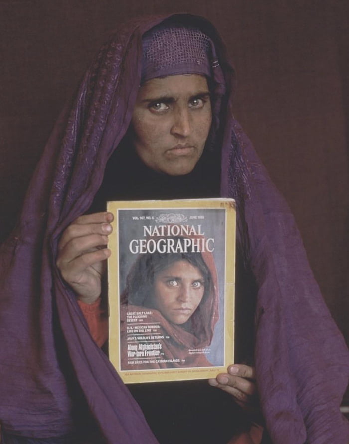 Sharbat Gula The “afghan Girl” 1985 And 2002 9gag 