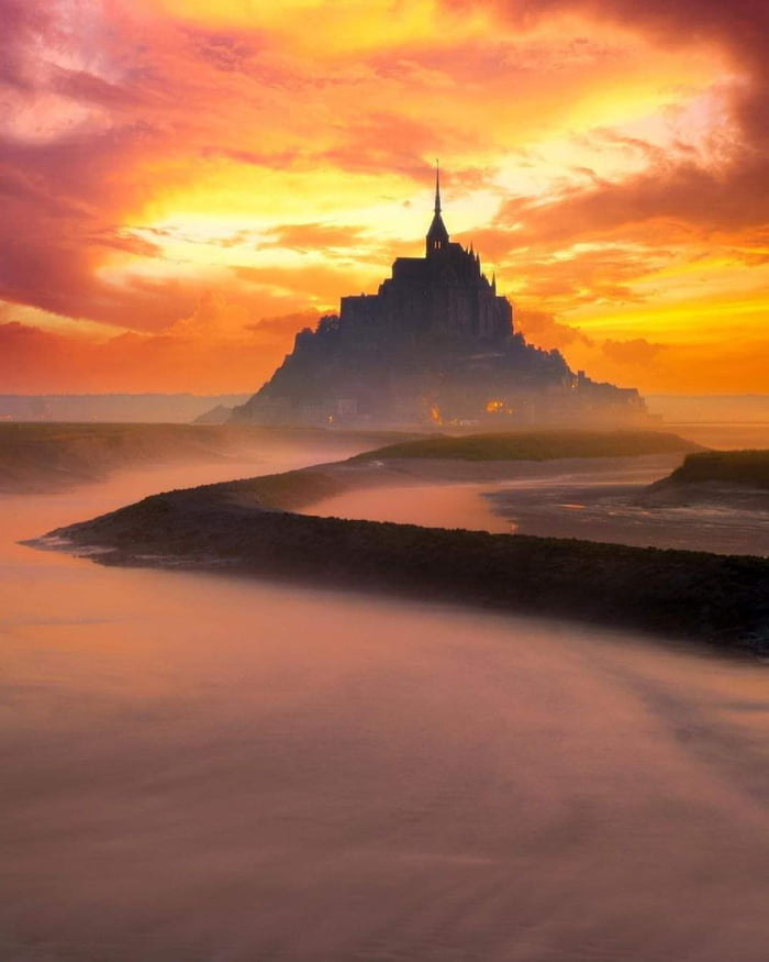 Nice shot of the French Mordor, Mont Saint-Michel. - 9GAG