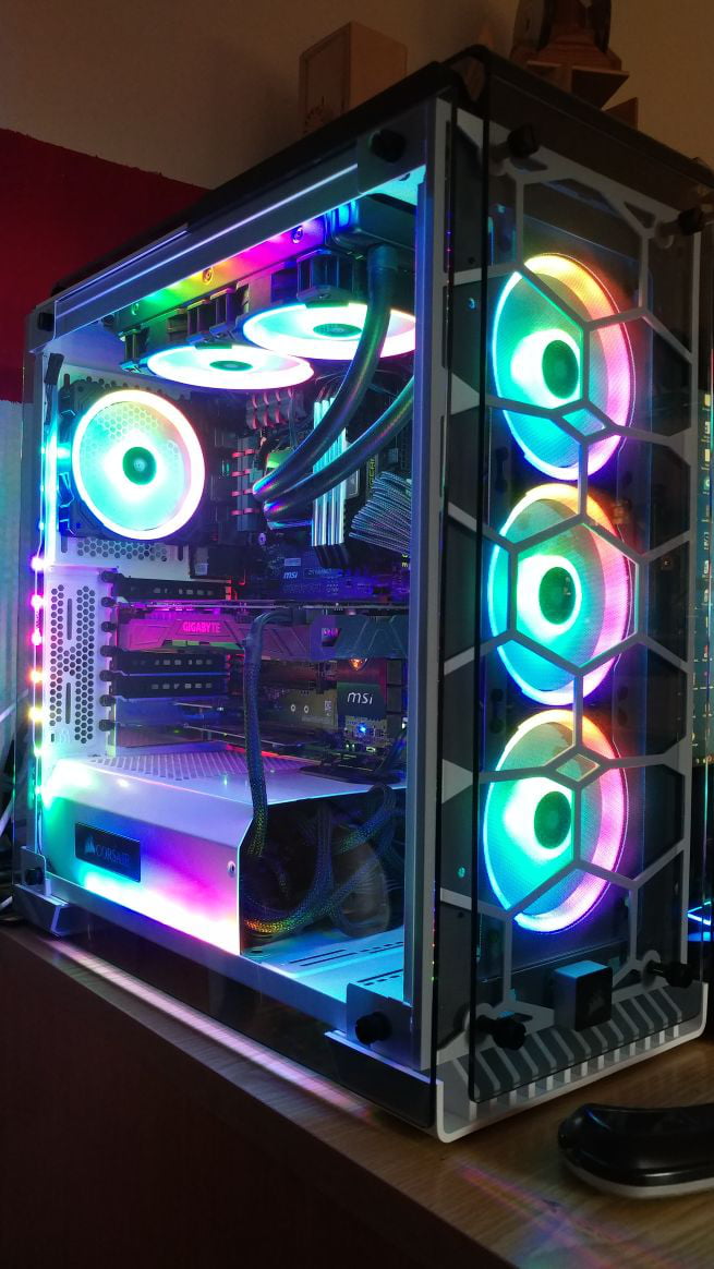 Simply RGB #Corsair LL - 9GAG