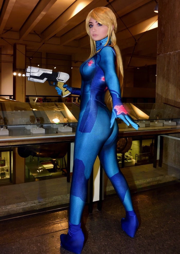 Zero Suit Samus by KuroKumo Cosplay (self) - 9GAG