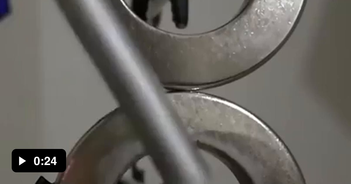 Electric arcs in a magnetic field - 9GAG