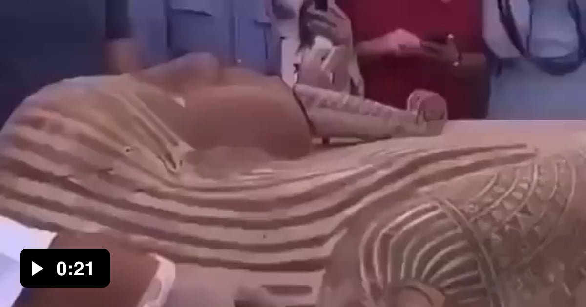 Opening Of An Egyptian Mummy Coffin Which Was Sealed 2500 Years Ago