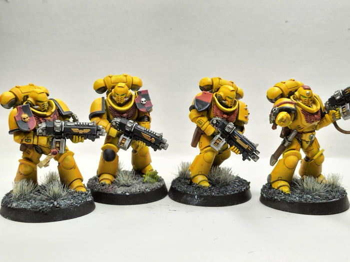 Just wanted to share some of my Imperial Fists - 9GAG