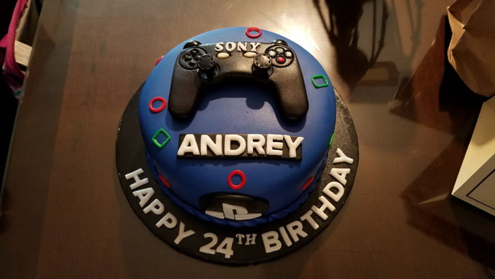 My Birthday Cake Yes Im A Peasant But Gaming Is Life 9gag