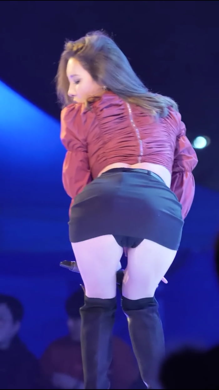 Kpop upskirt