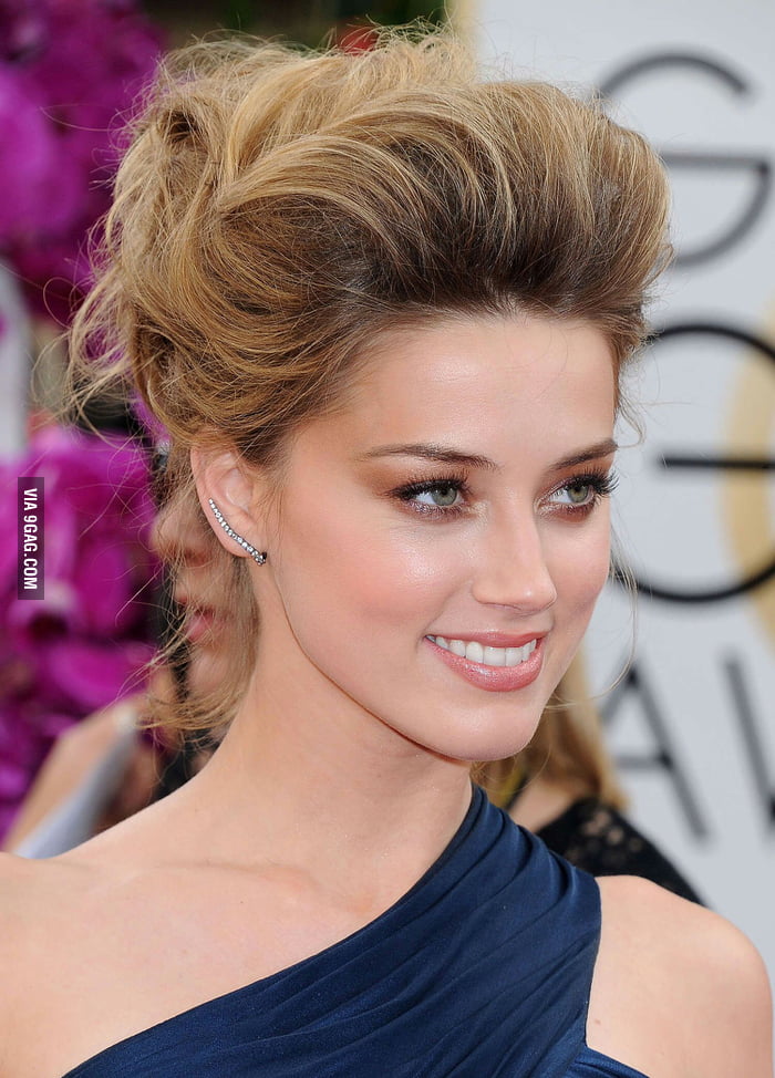 Amber heard, heard is her last name, try to understand - 9GAG