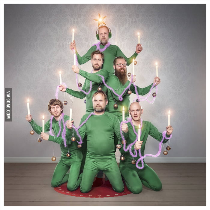 Christmas card of a photography store in Norway. - 9GAG