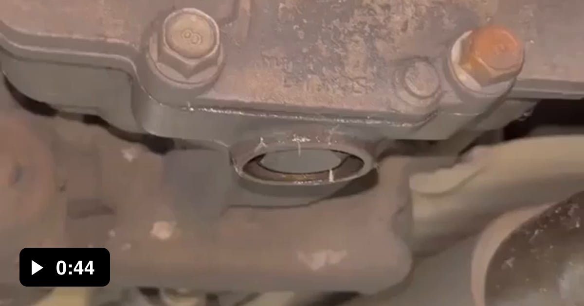“can you check the diff it's making a noise" 9GAG