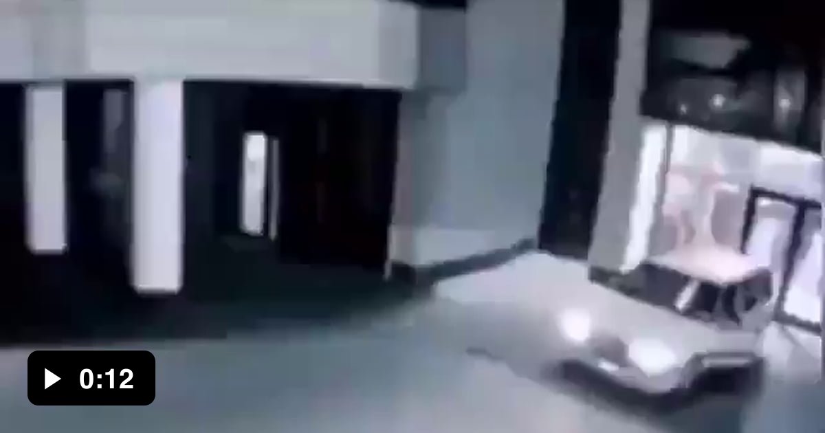 Trying to steal an ATM by tying a rope to your axle (2019) - 9GAG