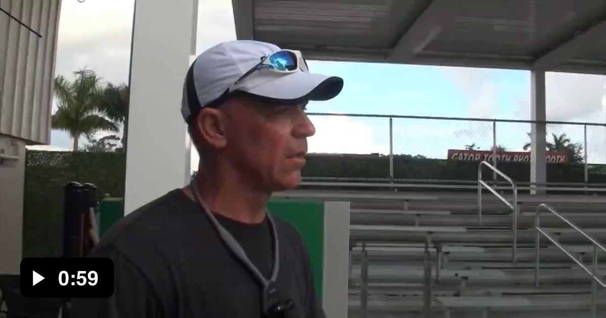 Gator named darth vader comes when his theme song is played 9GAG