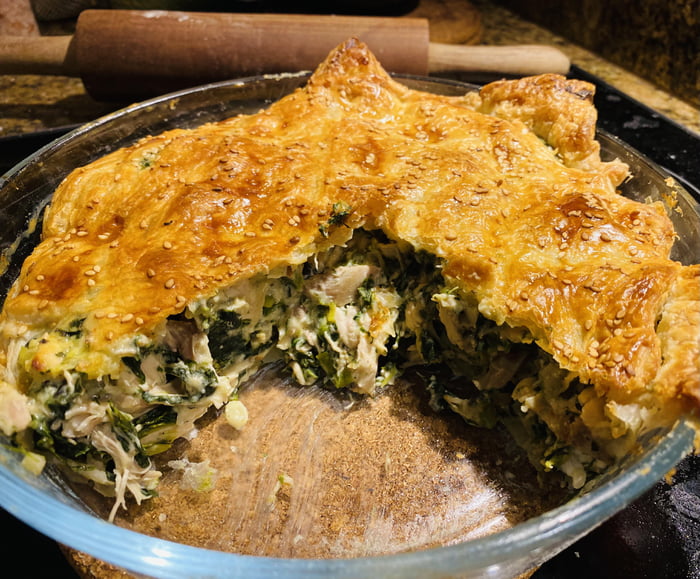 Chicken, spinach and feta pie (inspired by Spanakopita) 9GAG