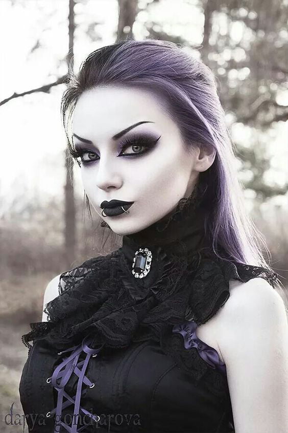 Goth Queen Darya Goncharova - 9GAG