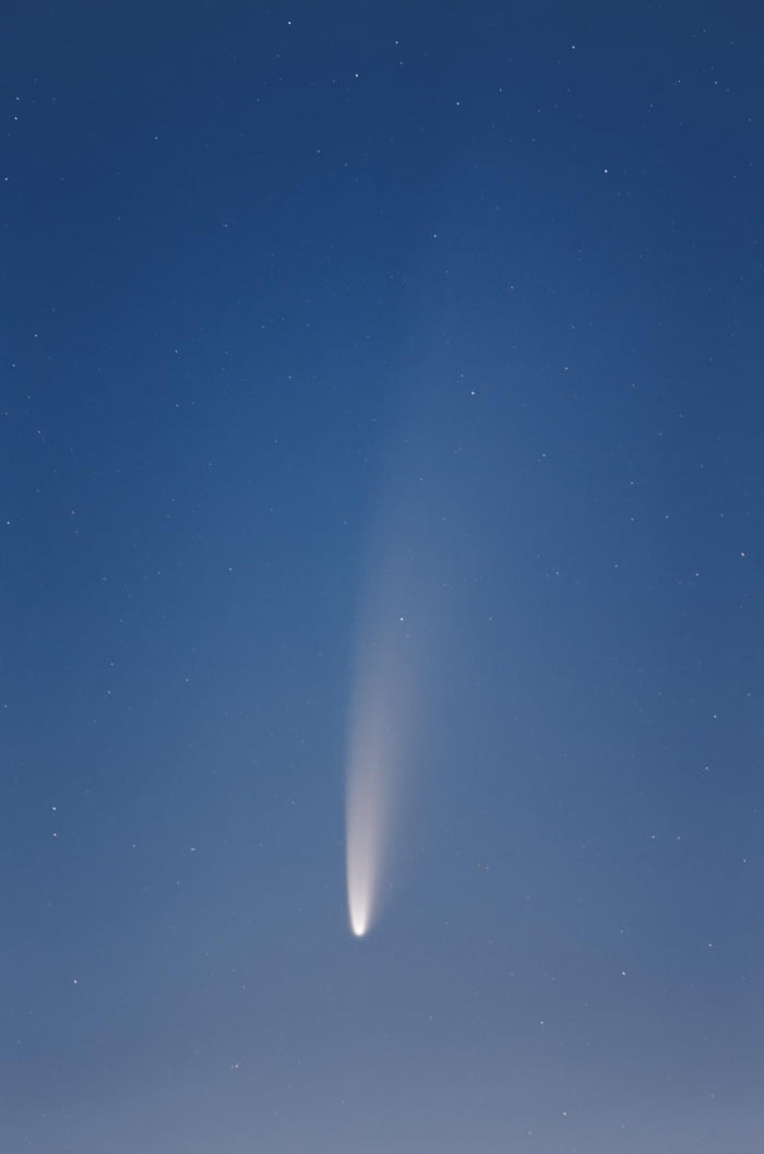 Comet RIGHT NOW in the Northern Hemisphere 9GAG