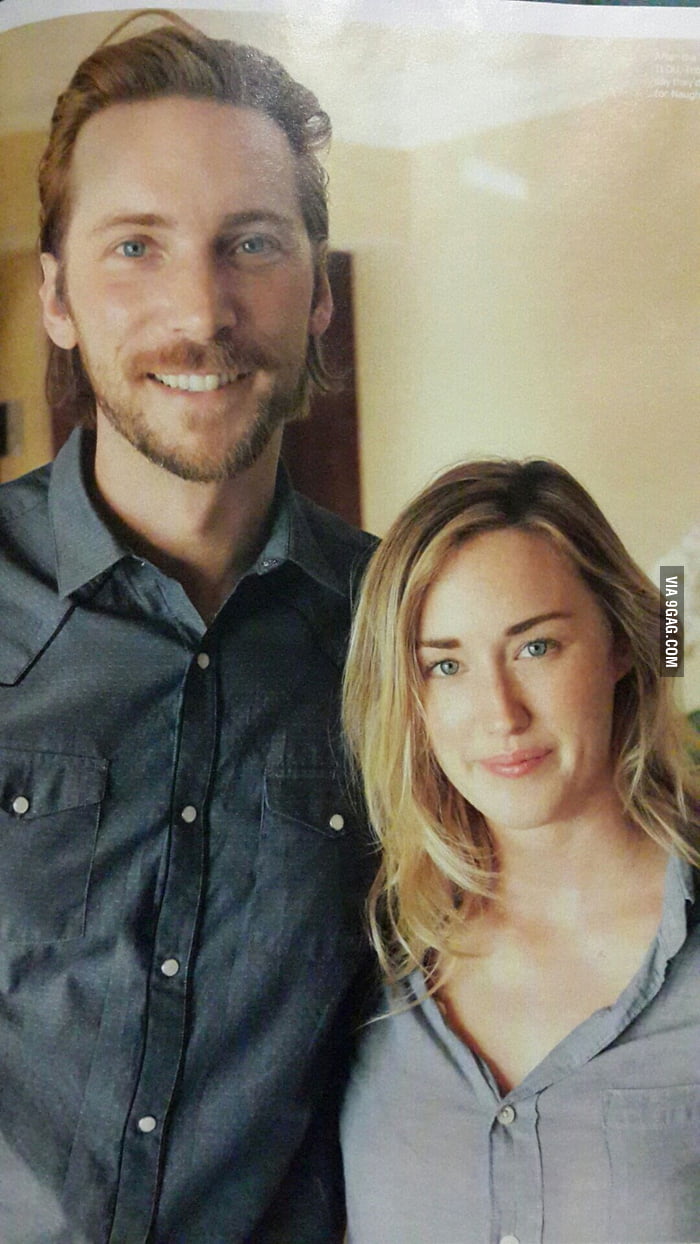 Troy Baker Joel Ashley Johnson Ellie Voice Actor Of Tlou 9gag