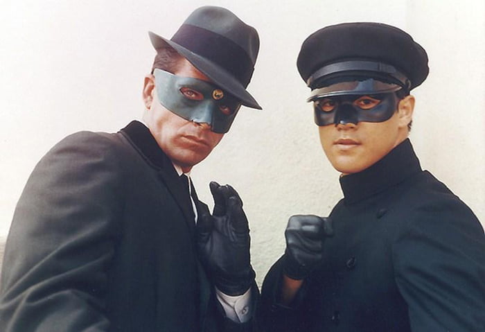 Bruce Lee (Kato) and Van Williams (The Green Hornet) making their debut  appearance on 