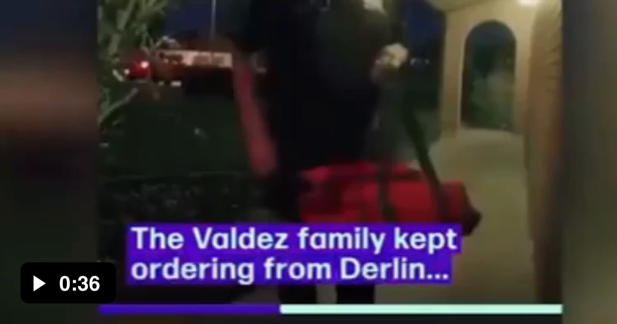 85 year old Pizza delivery man catches the attention of the Internet ...