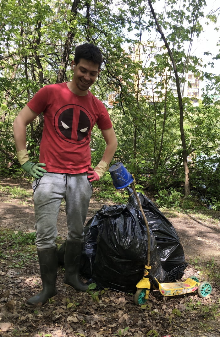 29 kg of garbage picked up today.Total is 880kg.I smile because little