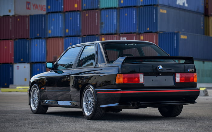 1989 BMW M3 Sport Evolution - 9GAG