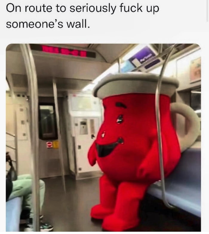 Just another day on the commute. - 9GAG