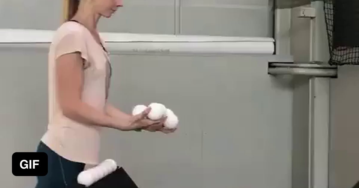 Satisfying way to handle balls 9GAG