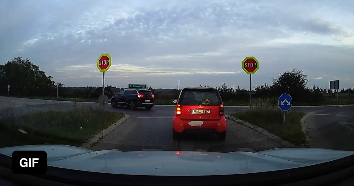woman-in-smart-claimed-that-the-camaro-came-too-fast-9gag
