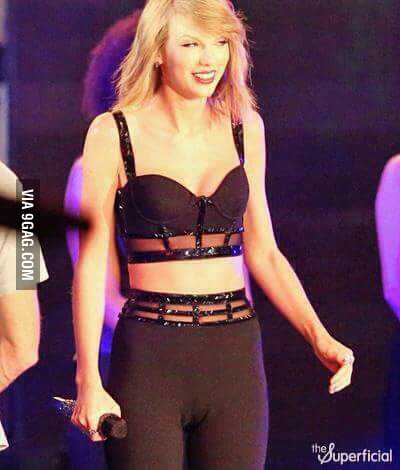 Taylor Swift Cameltoe Anyone 9gag