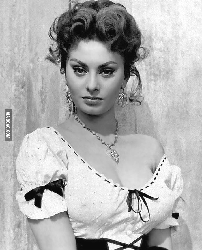 Sophia Loren - 1950s - 9GAG