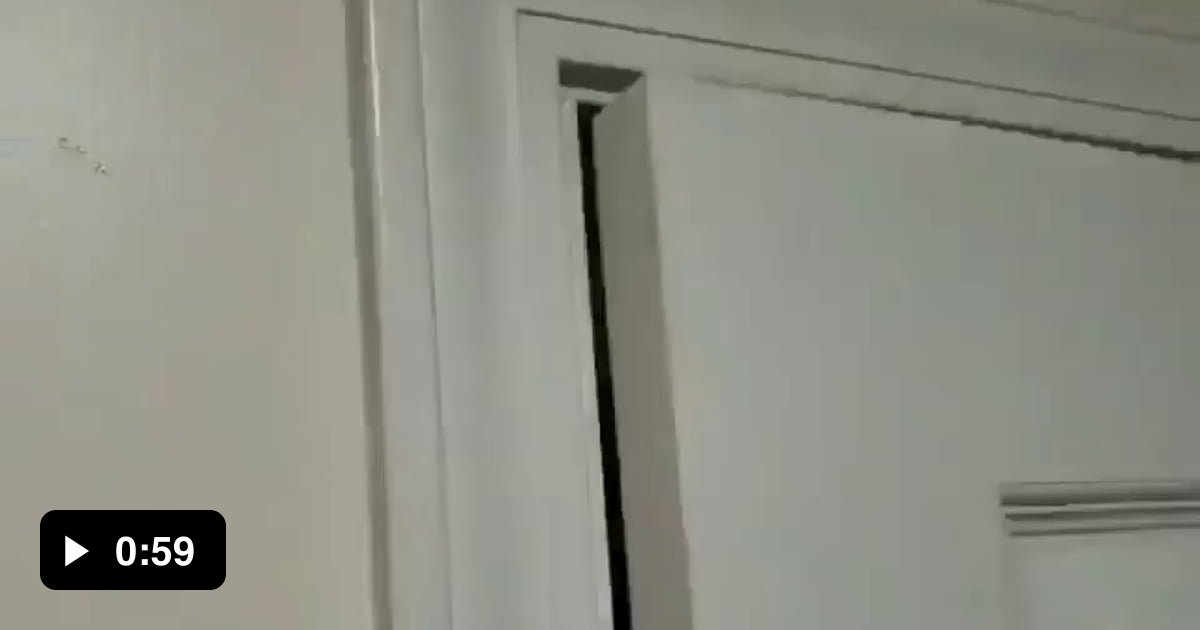 Fixing a common door problem! 9GAG
