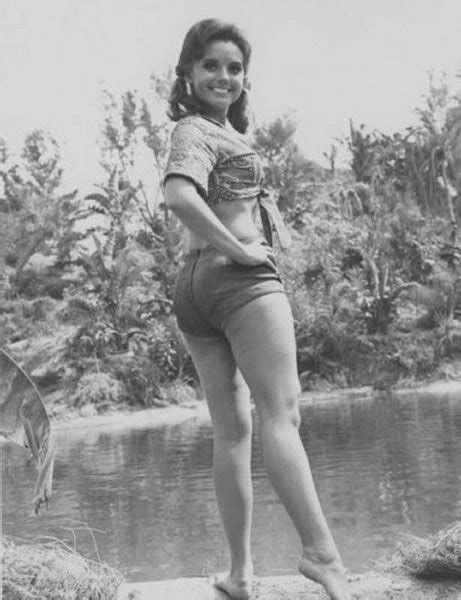 Dawn Wells As Mary Ann Summers Gilligans Island 1960s 9gag