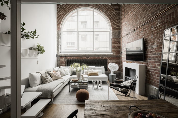 Industrial loft living space with high ceilings, Gothenburg, Sweden - 9GAG