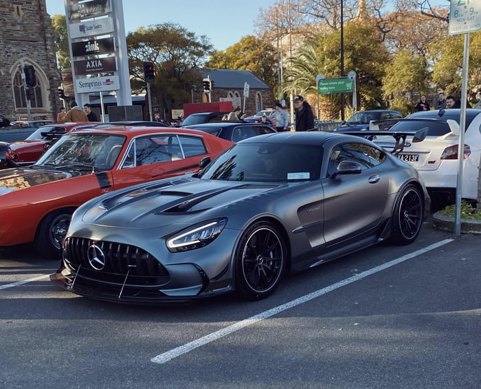 Mercedes AMG gt Chrome Black