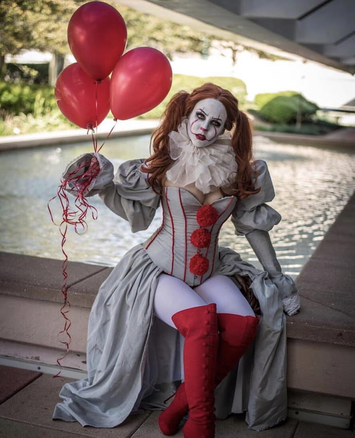Pennywise by NatArchaic - Cosplay.