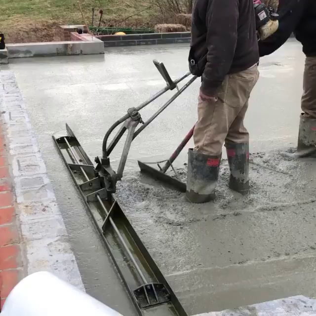 Concrete smoothing - 9GAG