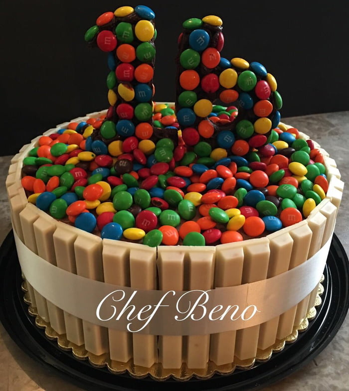 Chocolate Barrel Cake! Hersheys double chocolate cake, with white