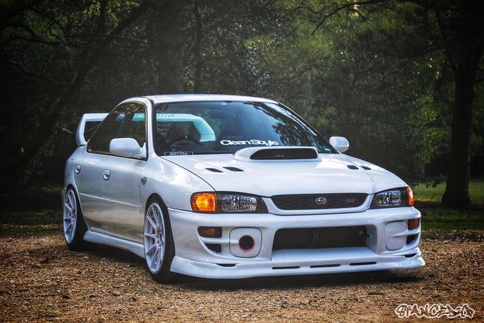 Subaru Impreza WRX STi - 9GAG