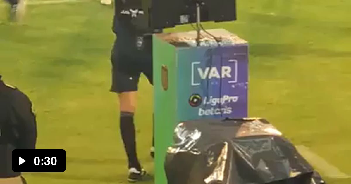 Football team in Ecuador surround and assault a Referee who Red Cards