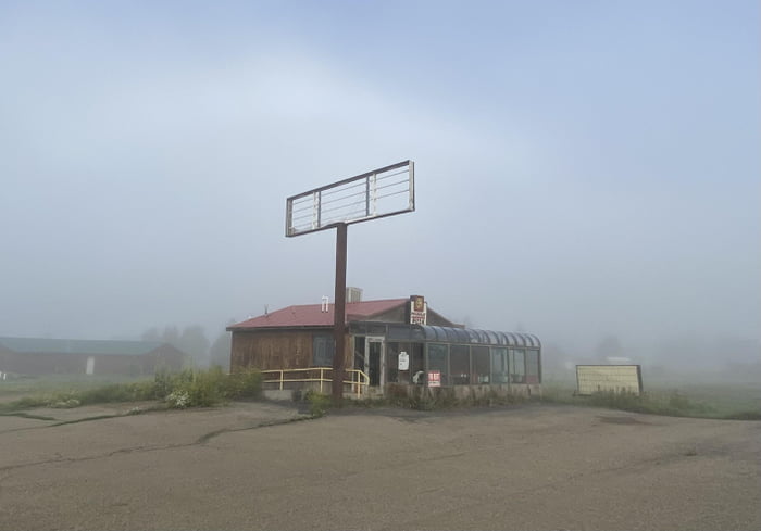 Abandoned Pizza Place in Eagle Nest, NM - 9GAG