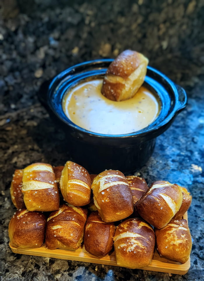 Beer cheese dip and pretzel bites 9GAG