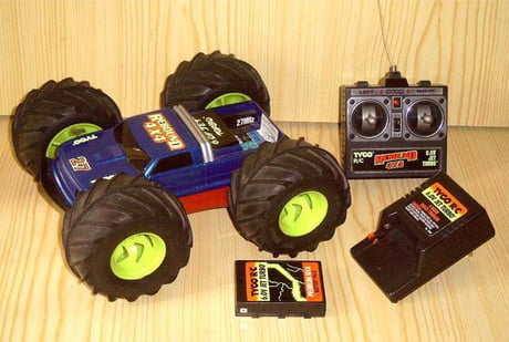 tyco radio controlled car